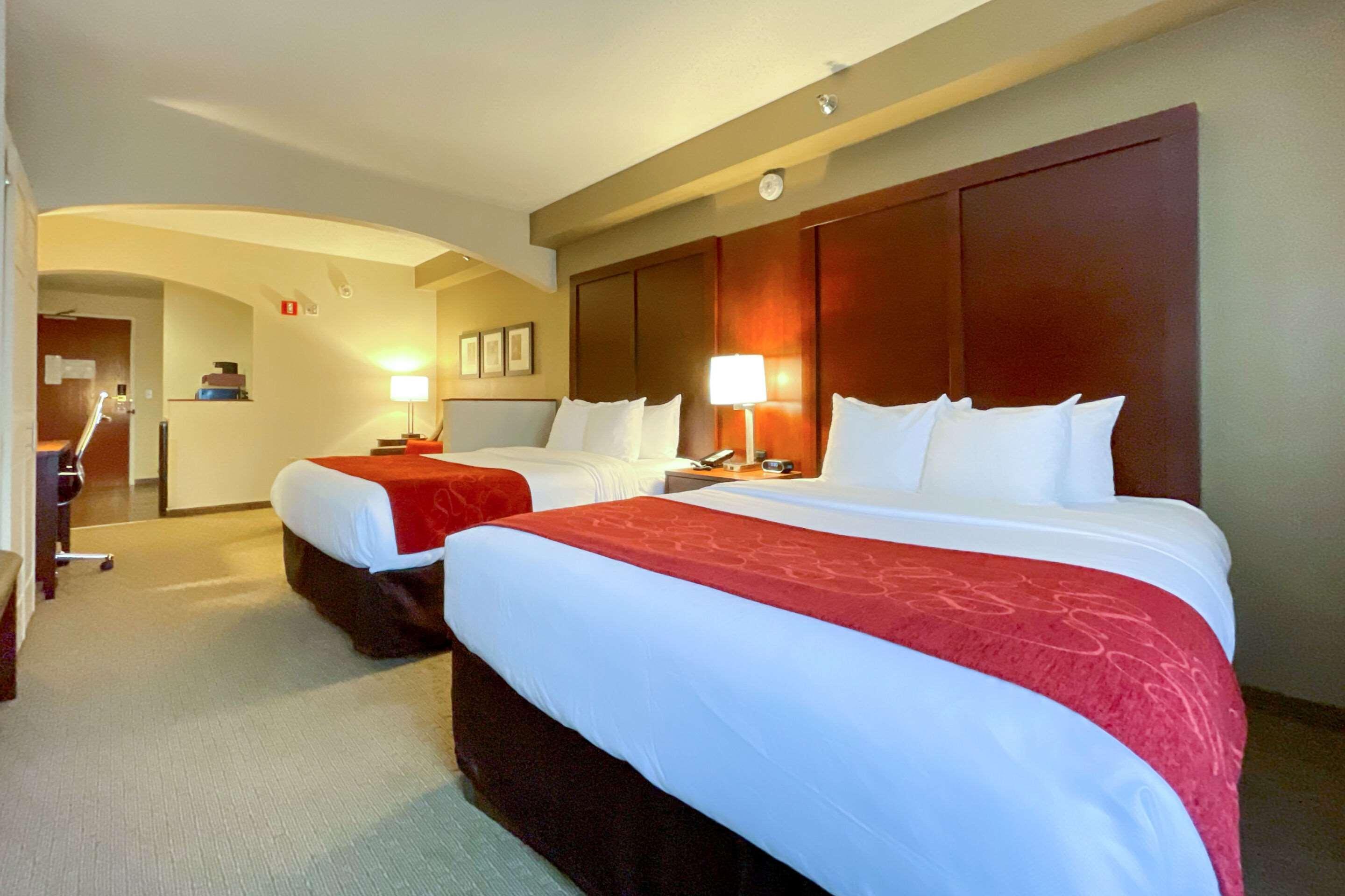 คอมฟอร์ต สวีท เนียร์ เพนน์สเตท Hotel สเตทคอลเลจ ภายนอก รูปภาพ
