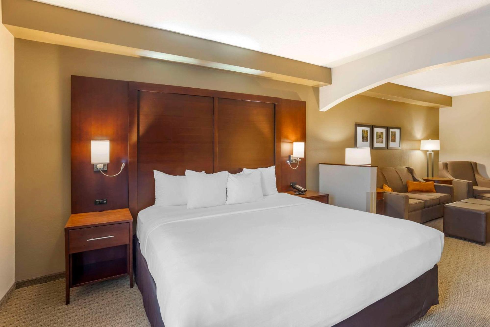 คอมฟอร์ต สวีท เนียร์ เพนน์สเตท Hotel สเตทคอลเลจ ภายนอก รูปภาพ