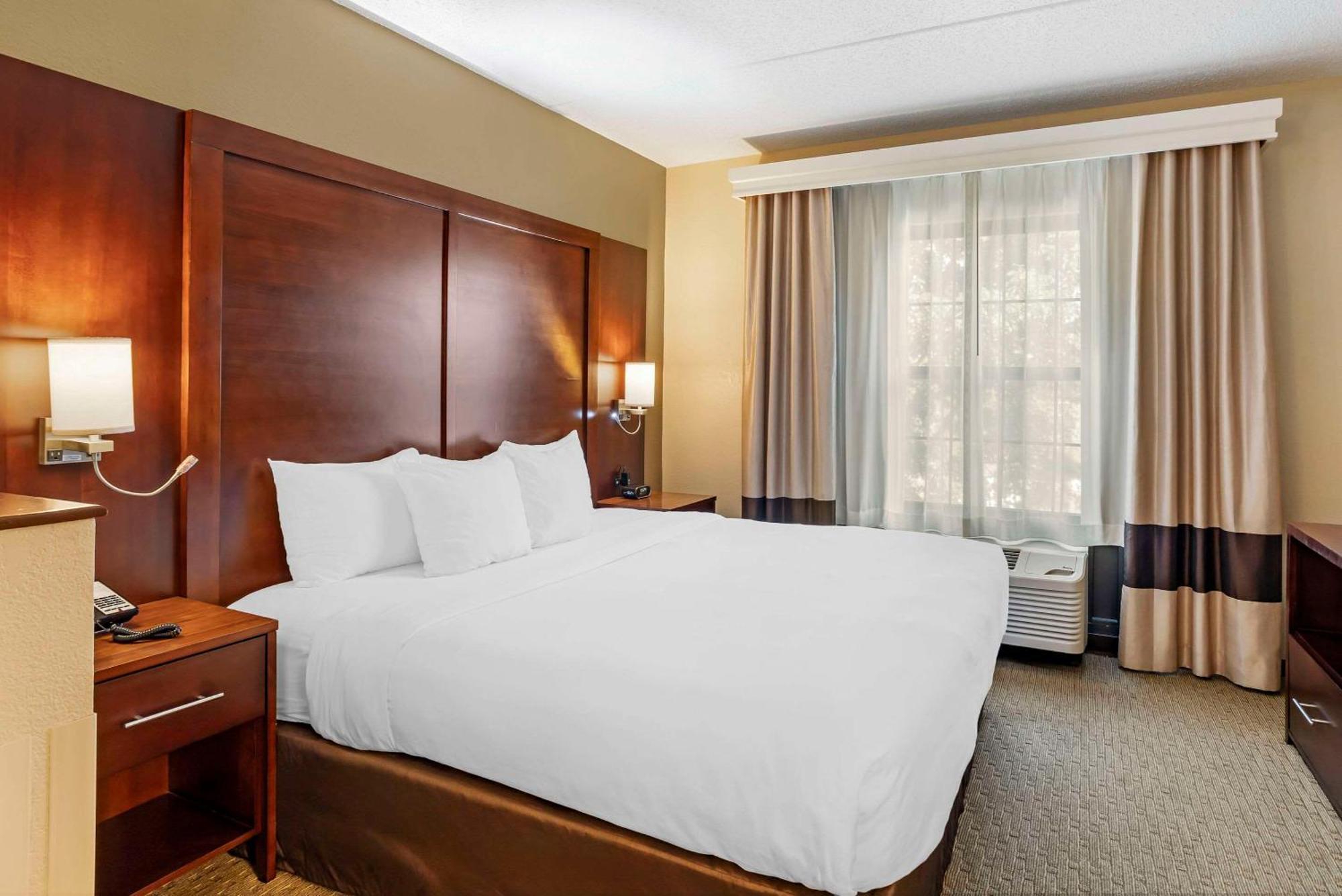 คอมฟอร์ต สวีท เนียร์ เพนน์สเตท Hotel สเตทคอลเลจ ภายนอก รูปภาพ